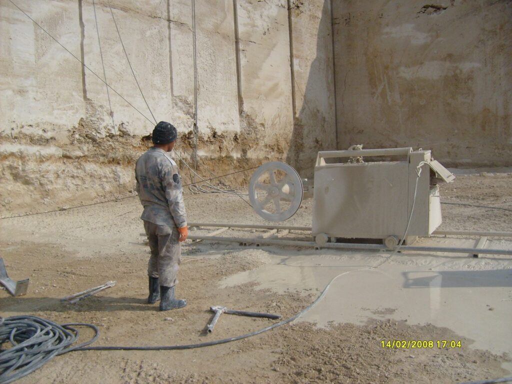 Diamond wire cutting at a marble quarry